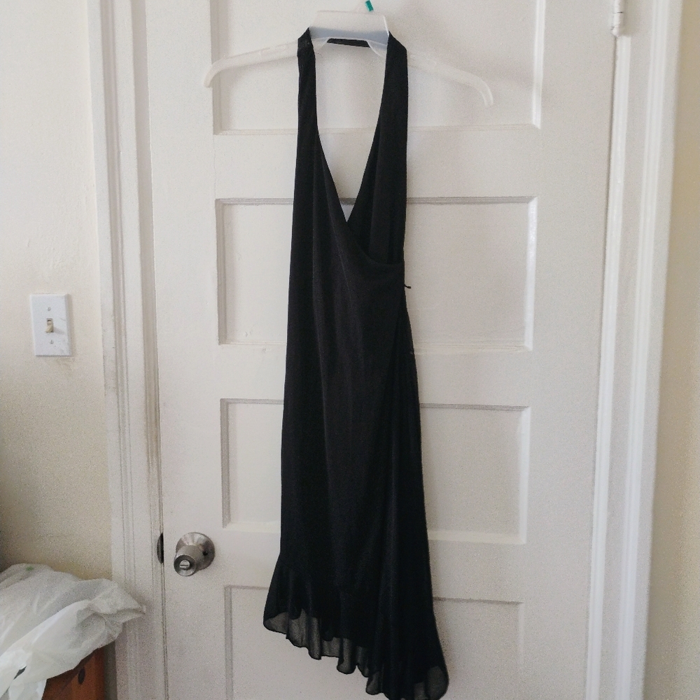 Black Sleeveless Dress